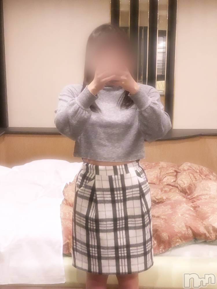 新潟人妻デリヘル人妻楼　新潟店(ヒトヅマロウ　ニイガタテン) 九条(23)の7月4日写メブログ「♡出勤予定♡」