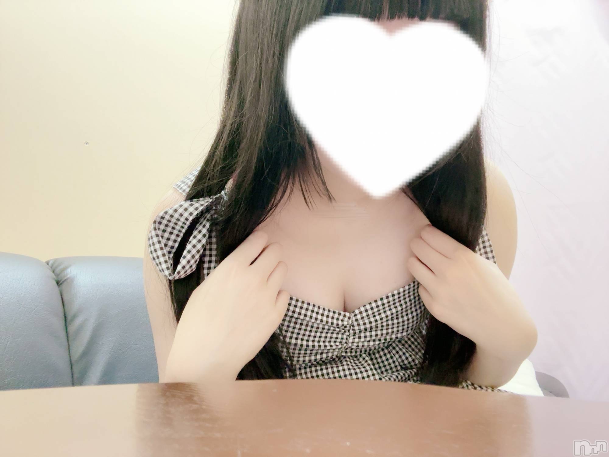 新潟デリヘルA(エース)れな(R)(21)の2025年7月8日写メブログ「暑いけど；；💕」