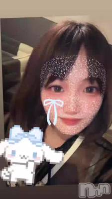 쥢