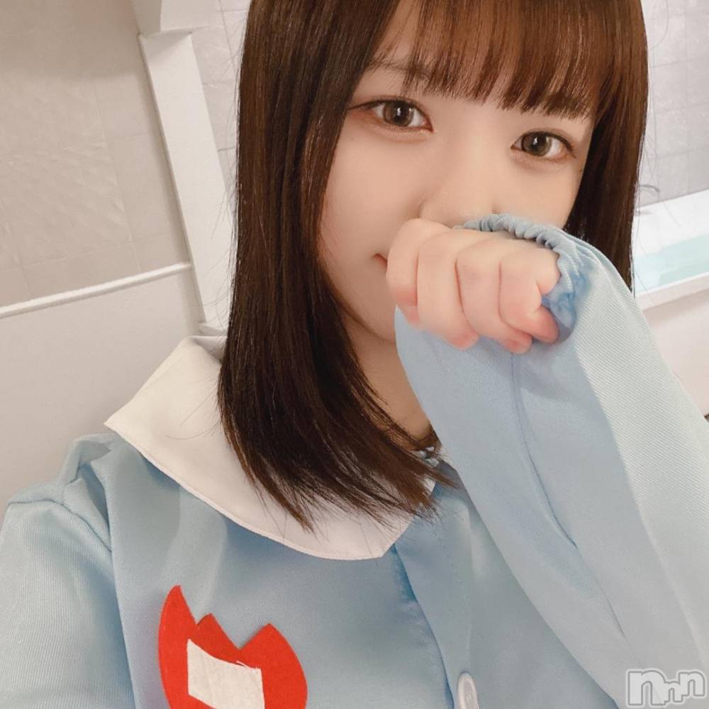 長岡デリヘル純・無垢(ジュンムク) まろん(20)の11月17日写メブログ「出勤✨️」