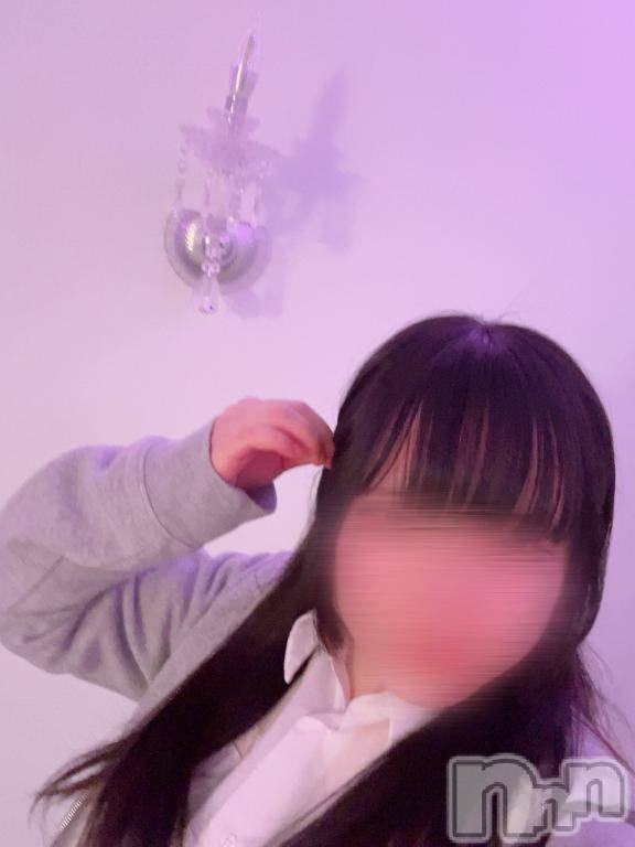 新潟手コキ新潟風俗Noel-ノエル-(ノエル) ひめ(19)の12月16日写メブログ「18時からいます🫶」