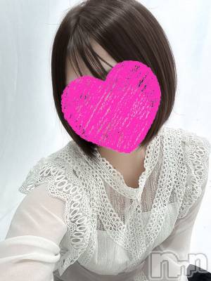 杏璃【新人】(21) 身長160cm、スリーサイズB86(E).W57.H85。新潟デリヘル Minx(ミンクス)在籍。