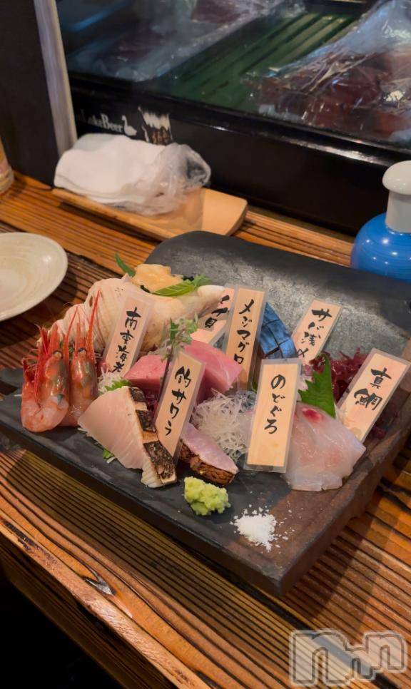 新潟デリヘル奥様特急 新潟店(オクサマトッキュウニイガタテン) てん(20)の3月2日写メブログ「どんなのがすき？」