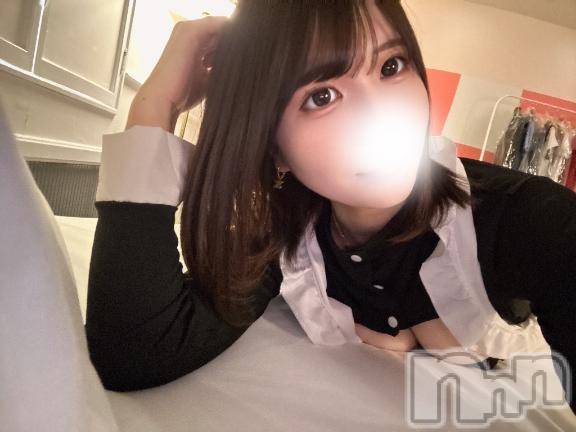 長岡デリヘル純・無垢(ジュンムク) きい☆プラチナ(19)の7月14日写メブログ「真っ昼間から誘惑するどエロ冥土…🩶」