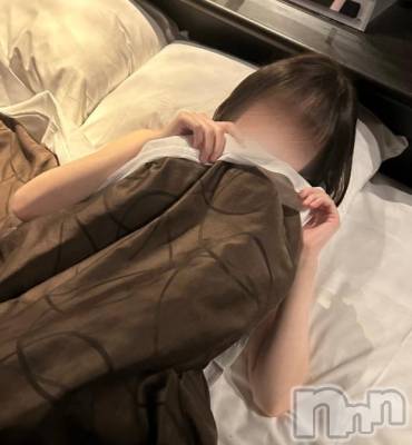 新潟手コキ 新潟風俗Noel-ノエル-(ノエル) すず(18)の4月27日写メブログ「ベッドで」