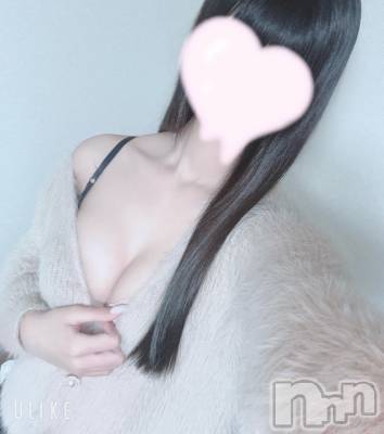 新人もえか/エステ課(20) 身長161cm、スリーサイズB84(C).W55.H83。新潟デリヘル Office Amour(オフィスアムール)在籍。