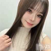 雛月せりな
