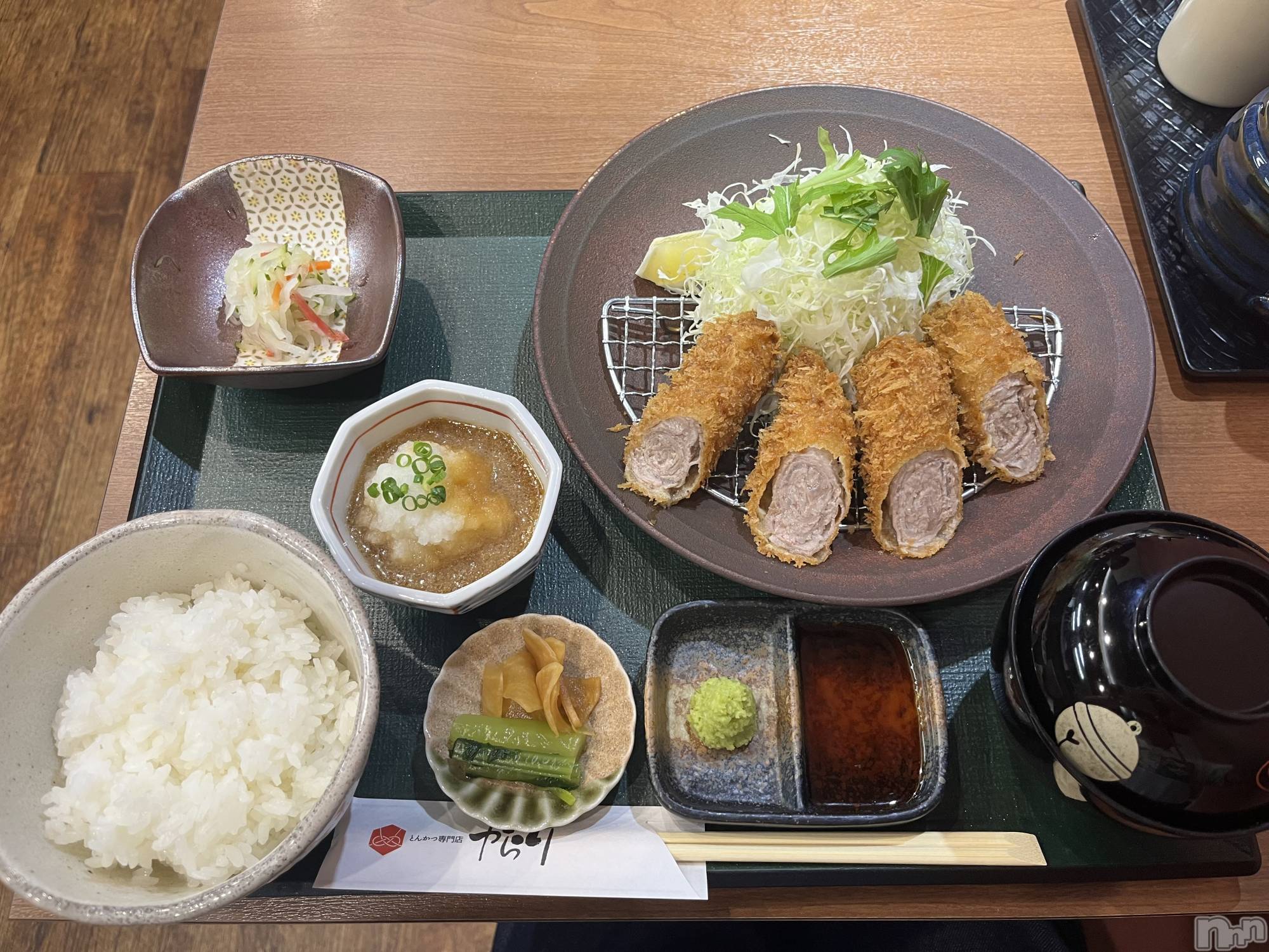 ƲХ顦Lounge Veranda(饦󥸥٥) 2025ǯ916ֽ̥֥жФ㤤