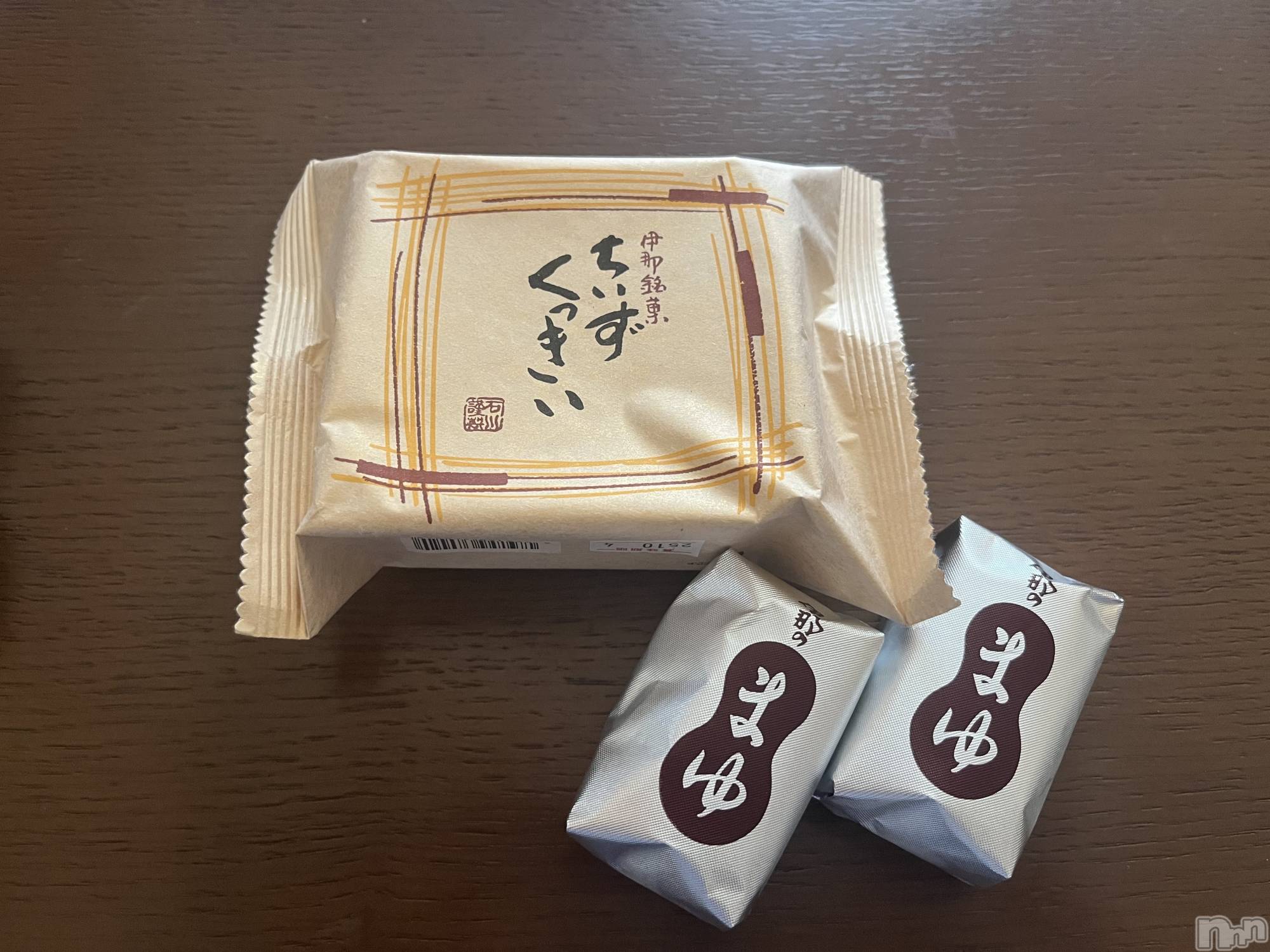 ƲХ顦Lounge Veranda(饦󥸥٥) 2025ǯ922ֽ̥֥жФޤ