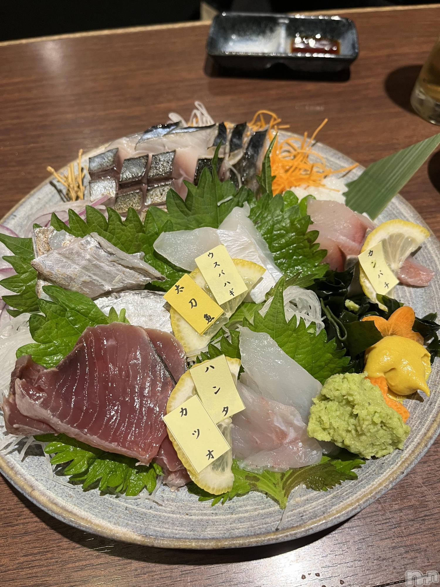 ƲХ顦Lounge Veranda(饦󥸥٥) 2025ǯ112ֽ̥֥жС