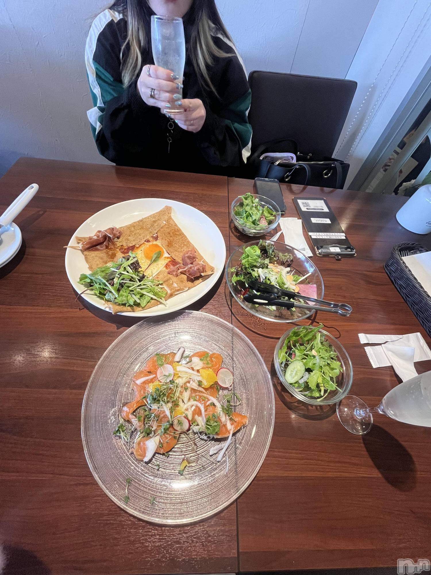 ��Ʋ����Х��顦�����Lounge Veranda(�饦�󥸥٥���) ��2026ǯ3��20���̥�֥����ֽжФǤ�����