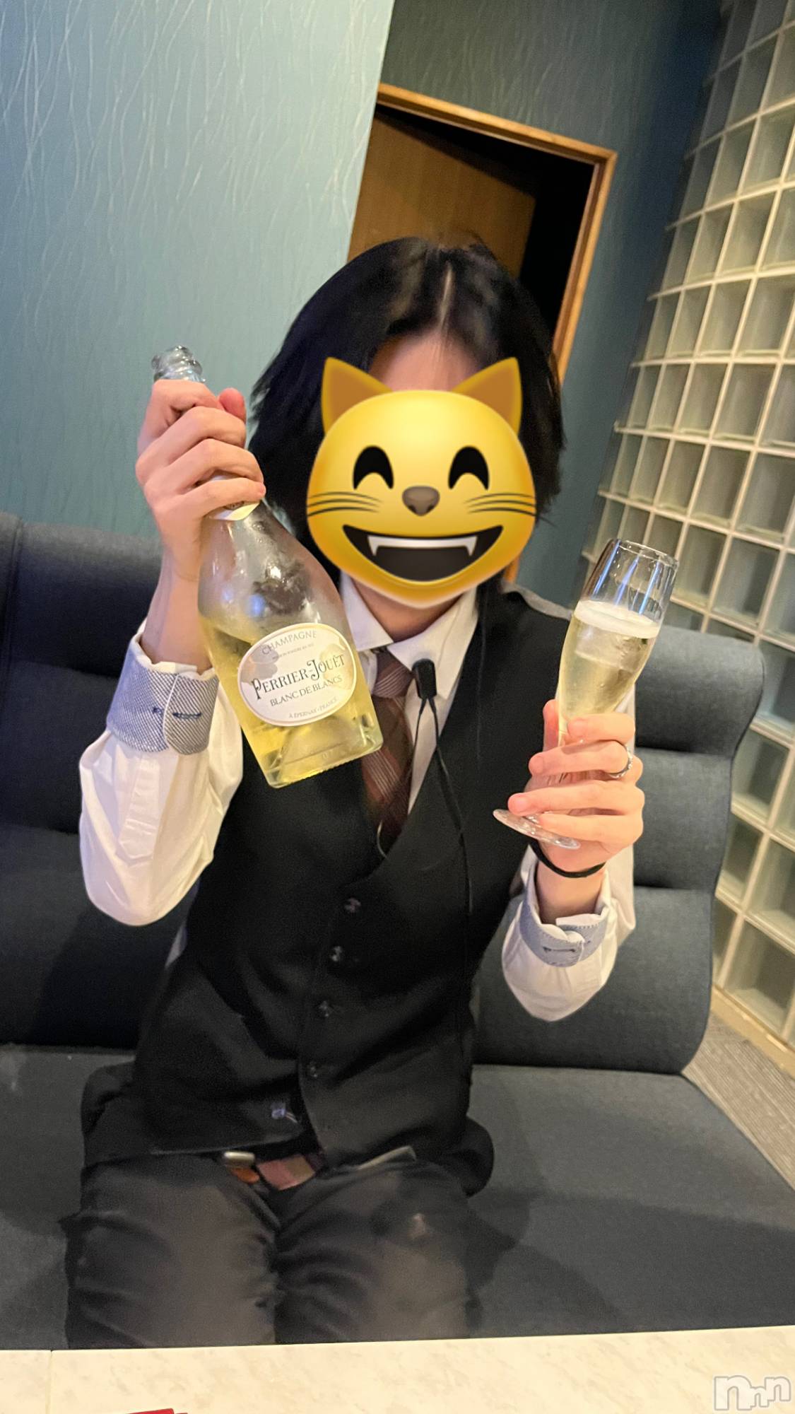 ��Ʋ����Х��顦�����Lounge Veranda(�饦�󥸥٥���) ��2026ǯ4��2���̥�֥����ֽжС���