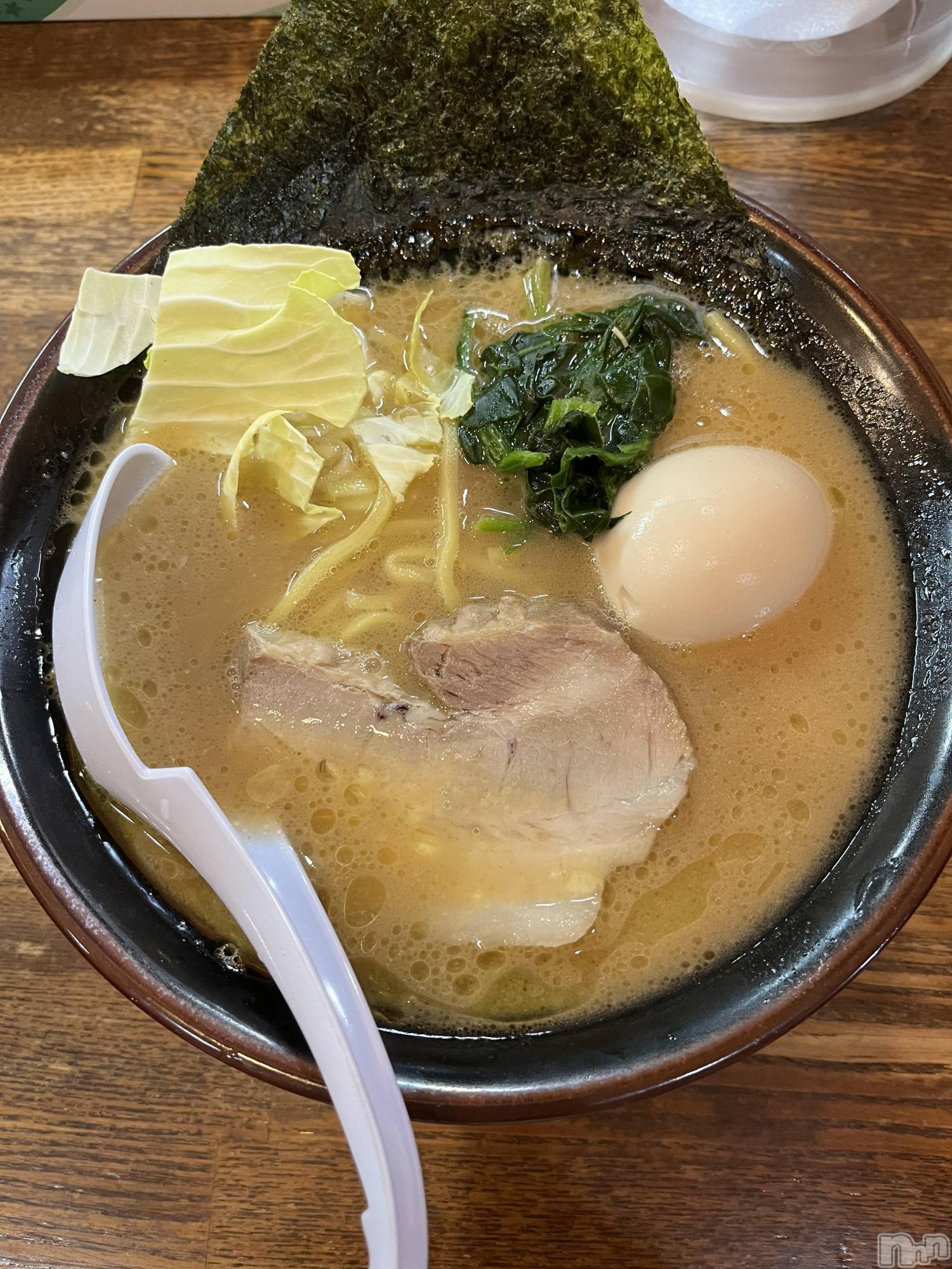 ��Ʋ����Х��顦�����Lounge Veranda(�饦�󥸥٥���) ��2026ǯ4��6���̥�֥����ֽжФǤ�����