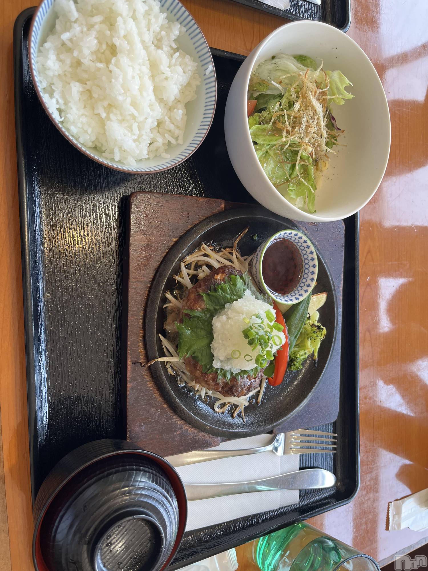 ��Ʋ����Х��顦�����Lounge Veranda(�饦�󥸥٥���) ��2026ǯ5��21���̥�֥����ֽжФǤ�����