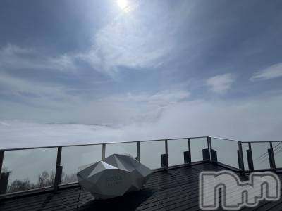 ƲХ顦Lounge Veranda(饦󥸥٥) 519ֽ̥֥жФޤ