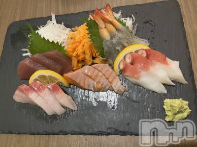 ƲХ顦Lounge Veranda(饦󥸥٥) 101ֽ̥֥жФޤ