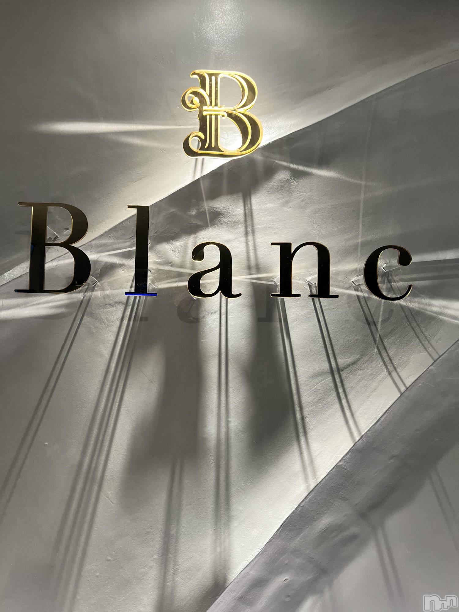 Х顦Blanc (֥) 2025ǯ519̥֥֤Ǥ‼️‼️‼️