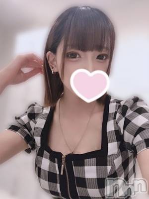 りの☆敏感舐め好き痴女(19) 身長160cm、スリーサイズB84(C).W57.H83。上越デリヘル わちゃわちゃ(ワチャワチャ)在籍。