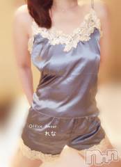 新潟デリヘルOffice Amour(オフィスアムール) 電撃復活れな/エステ課(38)の11月1日写メブログ「「舐めまくる」」