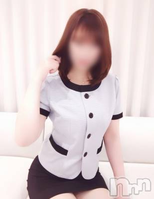 電撃復活れな/エステ課(38) 身長169cm、スリーサイズB87(E).W56.H84。新潟デリヘル Office Amour(オフィスアムール)在籍。