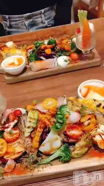 電撃復活れな/エステ課の動画 「好き」