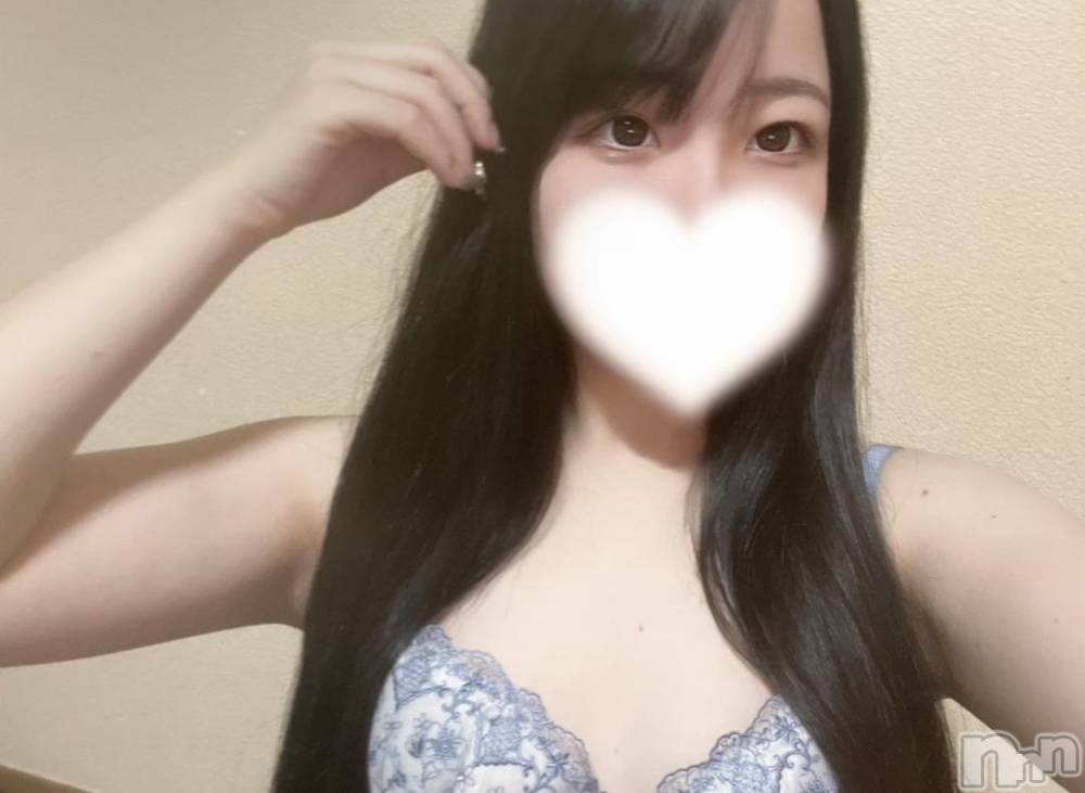 上越デリヘルHONEY(ハニー) みなと(♪)(21)の12月1日写メブログ「しゅっきん✨」