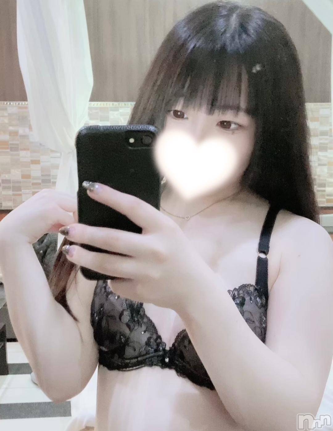 上越デリヘルHONEY(ハニー)みなと(♪)(21)の2024年12月1日写メブログ「🕊️[お題]from:服脱いだ瞬間爆発さん」