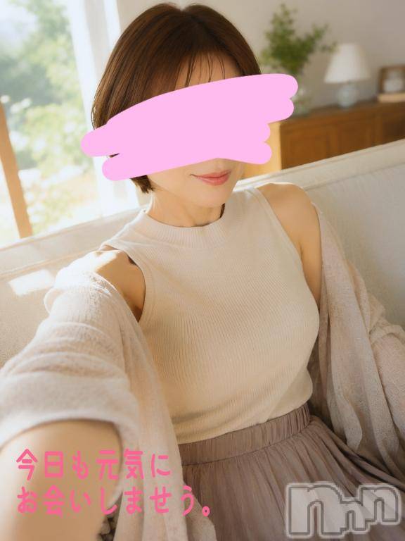 長岡デリヘル人妻楼　長岡店(ヒトヅマロウ　ナガオカテン) けい(42)の8月26日写メブログ「近づいてみよっか。」