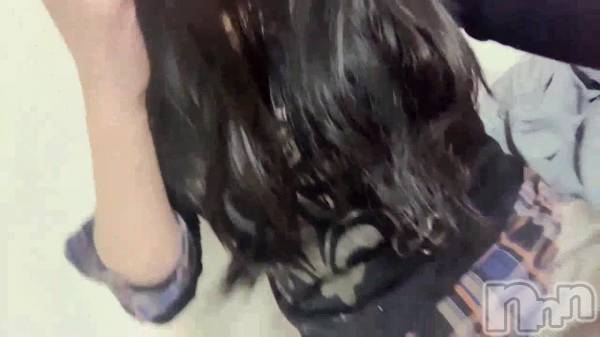 長岡人妻デリヘル奥様特急 長岡店(オクサマトッキュウナガオカテン) なぎさ(29)の4月14日動画「」