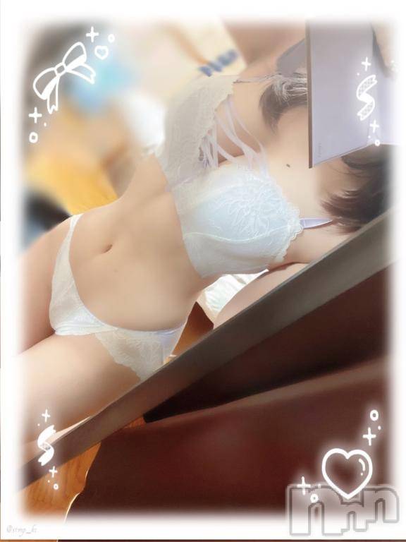 上越デリヘルBLUE BIRD上越店(ブルーバード上越店) ゆきみ(23)の12月23日写メブログ「‎🤍 初体験は𓏸𓏸歳年上で…‎🤍」