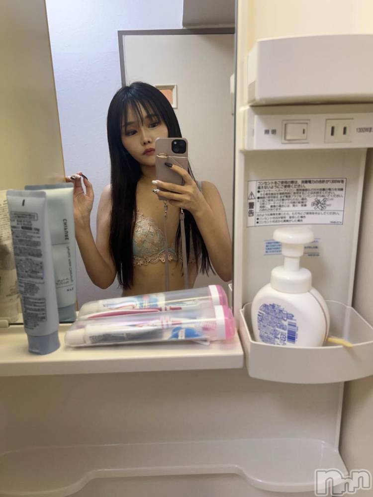 長岡デリヘル純・無垢(ジュンムク) しおん(23)の12月8日写メブログ「🔞気になって仕方がない🔞」