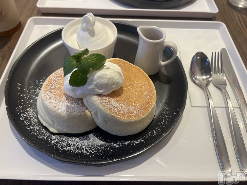 ��ȯ�ĥ���Х��顦�����REBIVE(��Х���) �����3��19���̥�֥�����🥞🍴��