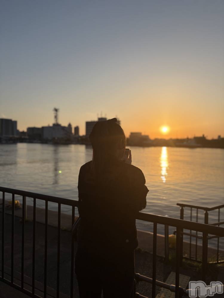 ��ȯ�ĥ���Х��顦�����REBIVE(��Х���) �����4��25���̥�֥����ֿ��ξ���🫠��