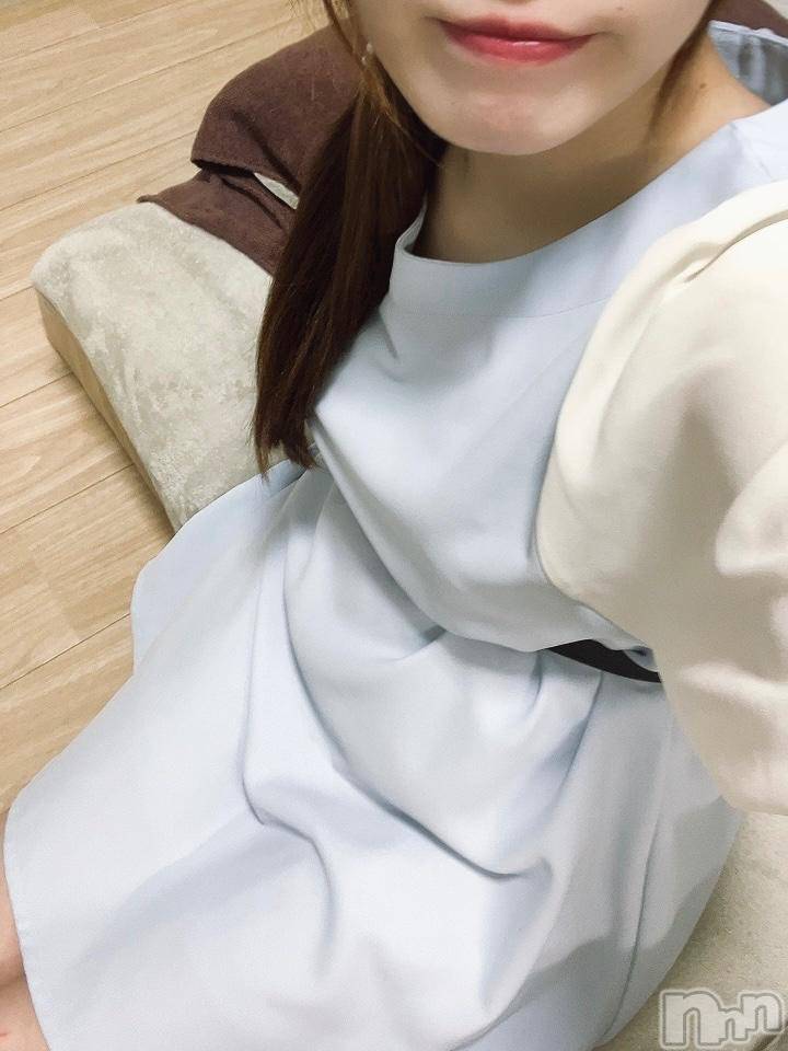 新潟デリヘル奥様特急 新潟店(オクサマトッキュウニイガタテン)あいこ(26)の2024年12月6日写メブログ「遅くなったけど今日のあいこいまーす✨✨」