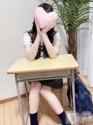 にな(18) 身長162cm、スリーサイズB88(F).W56.H84。新潟デリヘル 新潟デリヘル倶楽部(ニイガタデリヘルクラブ)在籍。