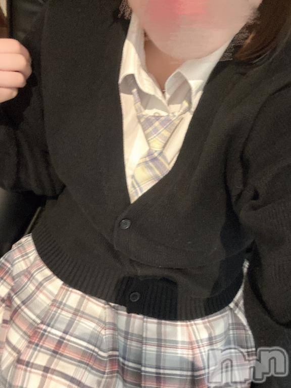 長岡デリヘル奥様特急 長岡店(オクサマトッキュウナガオカテン)みなみ(19)の2025年12月4日写メブログ「今向かってます🫶」