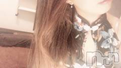 新潟メンズエステ花＊花(ハナハナ) みもざ(30)の10月20日写メブログ「迷ってます(˘-ω-˘ ).｡oஇ」