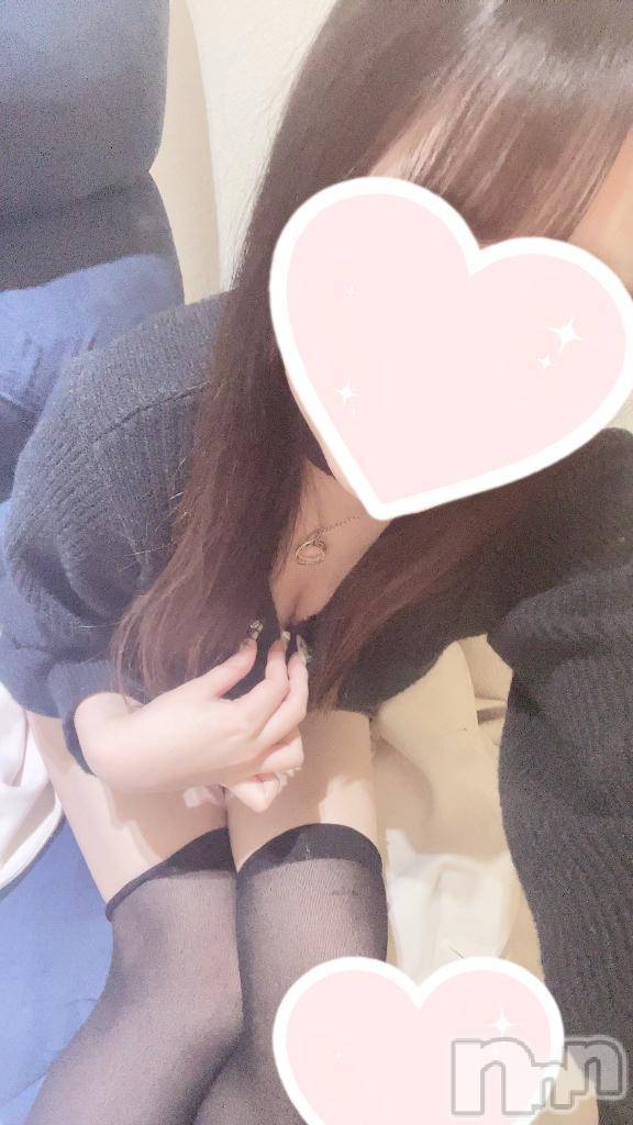 三条デリヘル新潟デリヘル倶楽部　三条店(ニイガタデリヘルクラブ　サンジョウテン)にな(18)の2025年4月16日写メブログ「甘えたい🥹🥹」