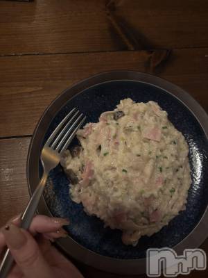 新潟駅前スナック・ガールズバーコンセプトカフェ 夢見る廃教会~明日死ぬかもしれないぢゃん~(コンセプトカフェユメミルハイキョウカイ) ゆなの10月23日写メブログ「💛」