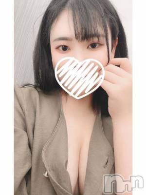 まふゆ(22) 身長157cm、スリーサイズB87(G以上).W59.H85。上越デリヘル HONEY(ハニー)在籍。