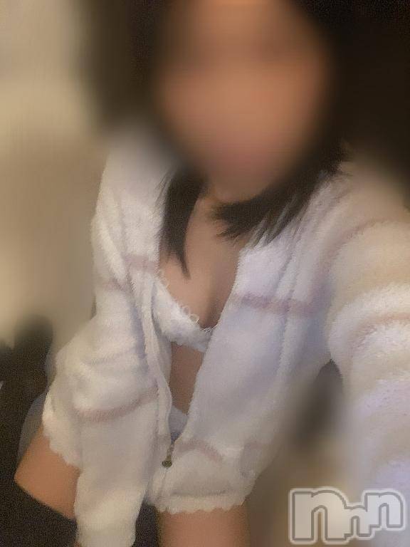新潟手コキsleepy girl(スリーピーガール) 新人なるせちゃん(23)の12月22日写メブログ「意外だねって言われます←」