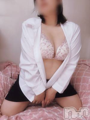 上越デリヘル らぶ妻　～新潟の人妻が集う店～(ラブツマ) 【新人】川本せりか★癒し系美乳妻(40)の12月16日写メブログ「明日、いっぱいエッチな事を身体に教えて欲しいなぁ♪」