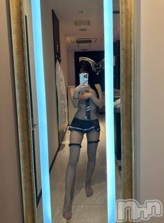 上越デリヘルBLUE BIRD上越店(ブルーバード上越店) まなか(22)の1月6日写メブログ「出勤❣️最終日🫶」