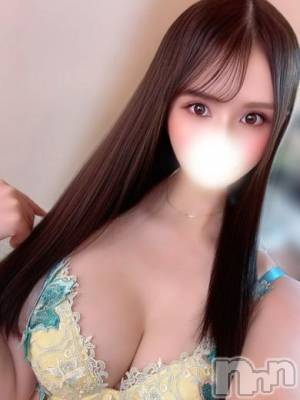 れんか(26) 身長165cm、スリーサイズB92(G以上).W56.H85。上越デリヘル BLUE BIRD上越店(ブルーバード上越店)在籍。