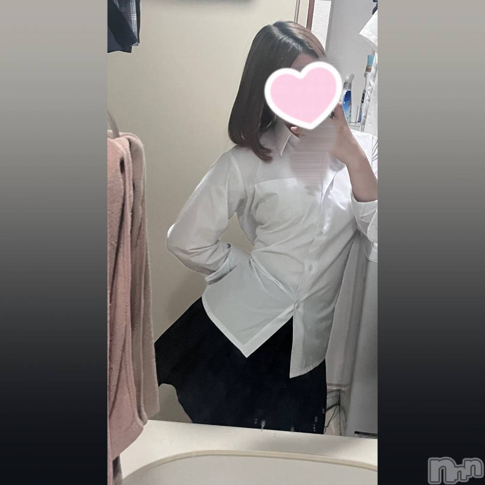 新潟デリヘルsleepy girl(スリーピーガール) ひなちゃん(18)の10月17日写メブログ「久々やっほー😙🩷」