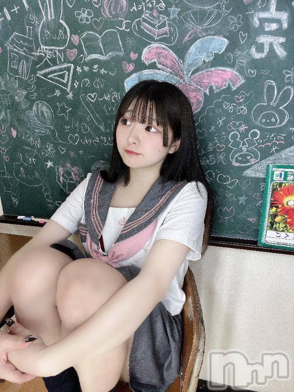 長岡デリヘル純・無垢(ジュンムク) きゅん(18)の12月27日写メブログ「🎀ナニしちゃう？？🎀」