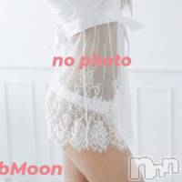 新人　秋山　優奈