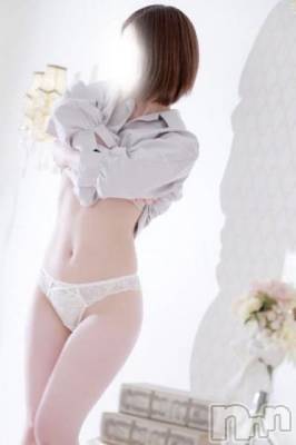 【初体験】はる☆綺麗系清楚美女(33) 身長161cm、スリーサイズB85(D).W57.H82。新潟デリヘル Secret Love(シークレットラブ)在籍。