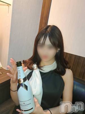 ��Į�ˤ��륭��Х��顦����֡�lounge Garden(�饦�󥸥����ǥ�)�פΥ��㥹�ȡֺ��פξҲ����