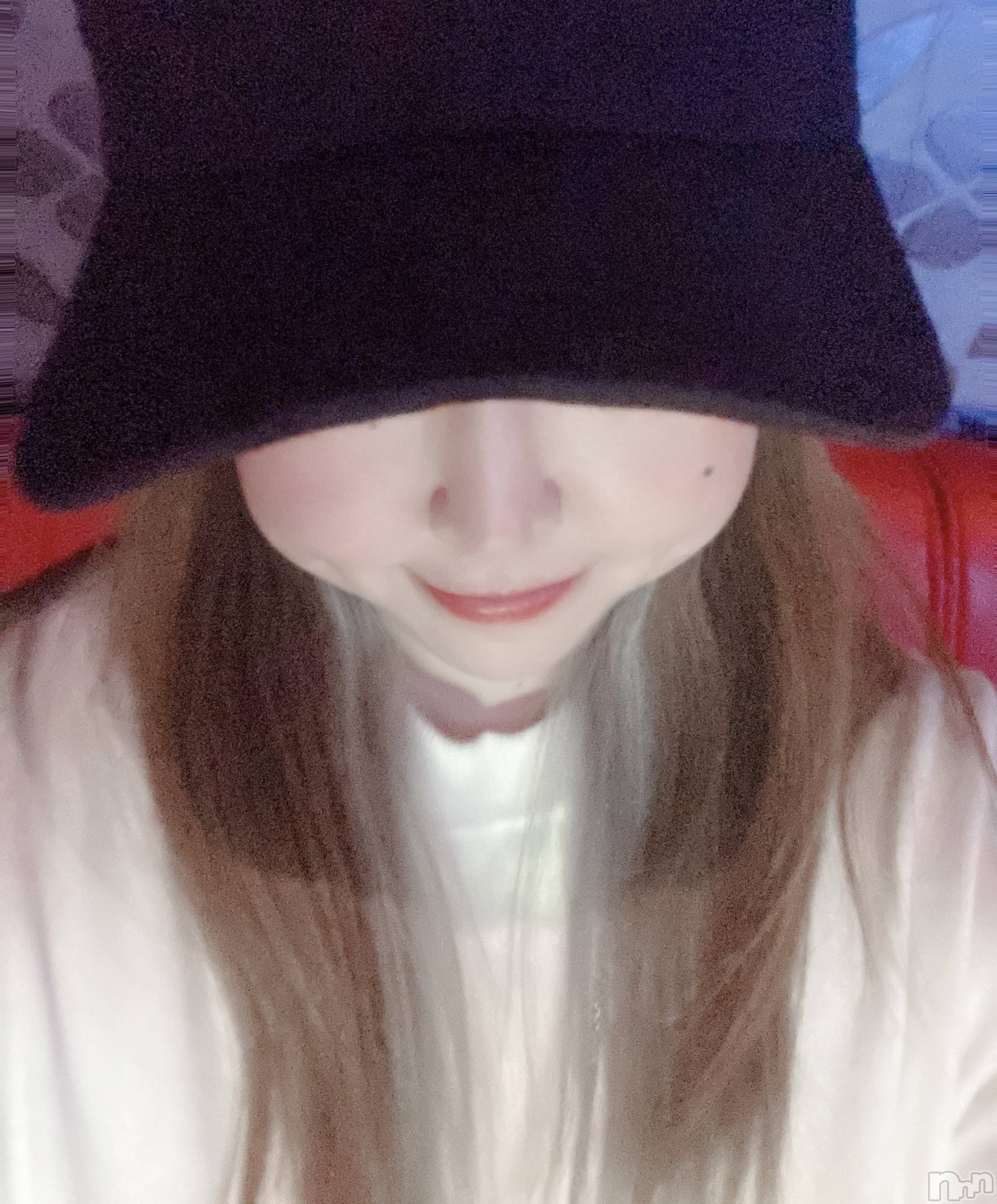 新潟人妻デリヘル人妻不倫処　桃屋　新潟店(ヒトヅマフリンドコロモモヤ)こころ・新人奥様(37)の2025年5月1日写メブログ「出勤日決定しました❣️」
